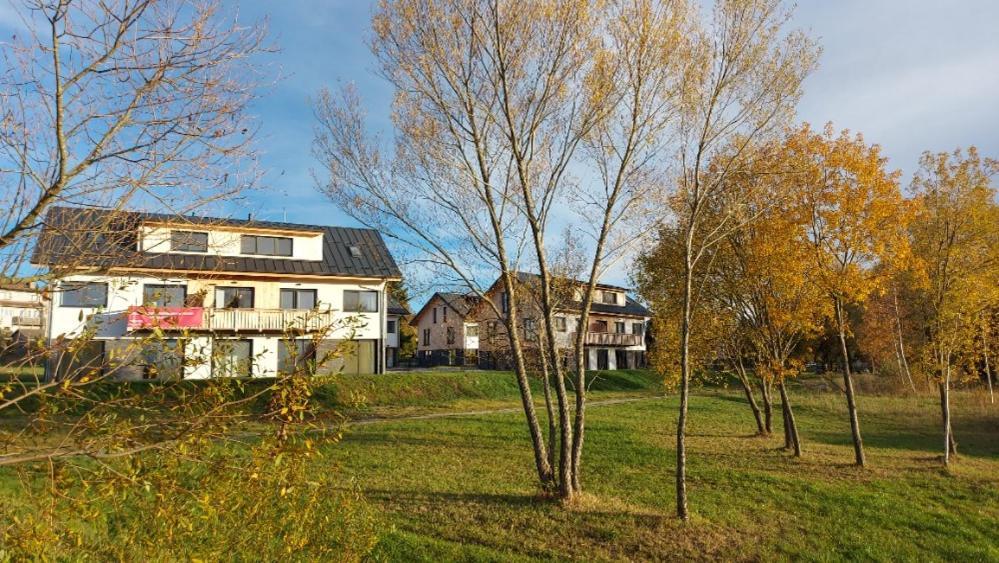 Lipno Apartments Bergmax, Ski Areal Lipno 16Min Dojezd - Resort Male Lipno S Terasou A Zahradkou, Parking Free Černá v Pošumaví Екстериор снимка
